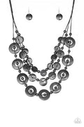Catalina Coastin Black Nevklace