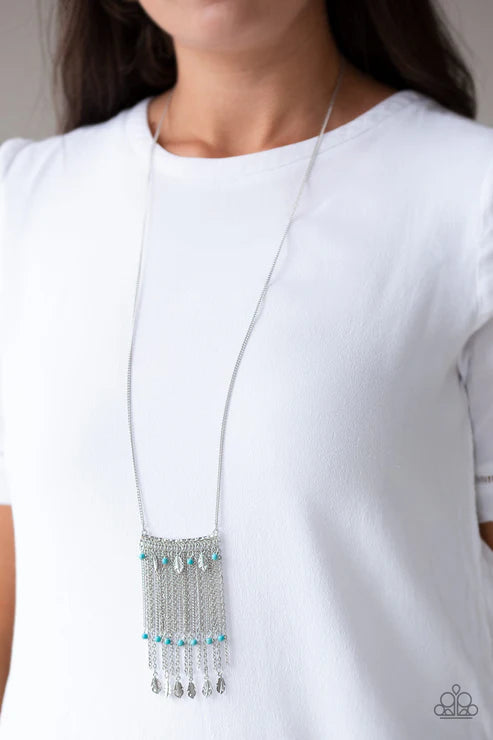 On The Fly Blue Necklace